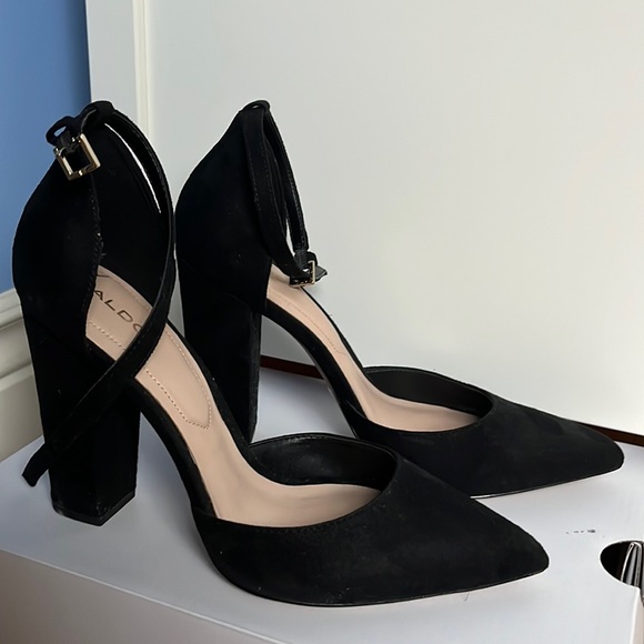 Also Suede High Heels - Picture 2 of 6